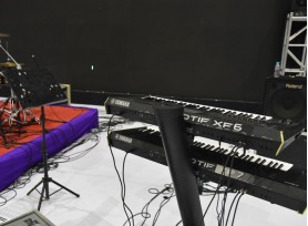 Yamaha Motif XF6 & XF7 with Spider Ultimate keyboard stand